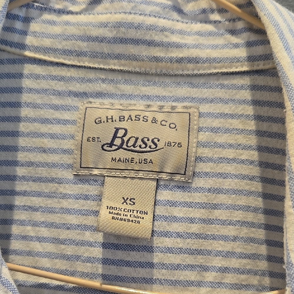 Bass Women's Blue Striped Shirt - Picture 2 of 3
